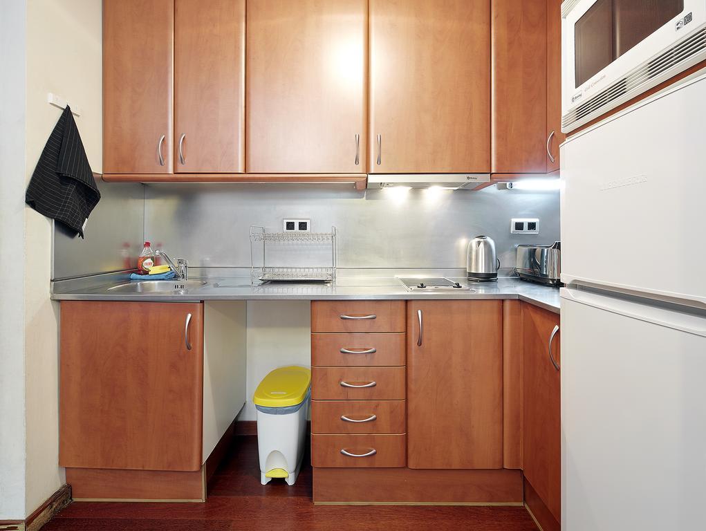 Olles Apartment Барселона Экстерьер фото